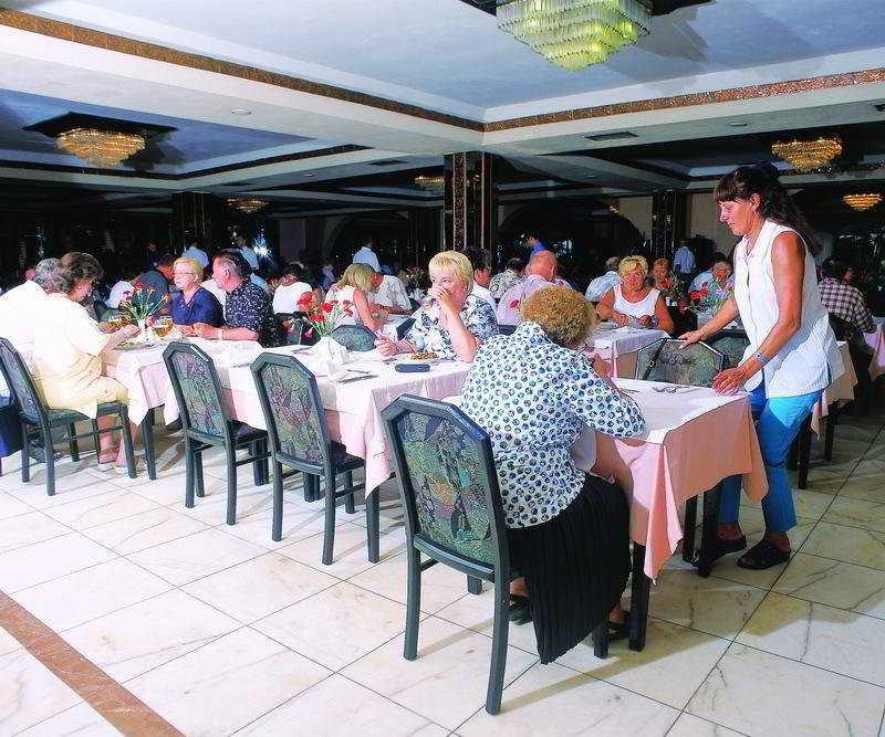 Sural Resort Hotel Side Restoran fotoğraf